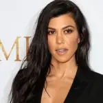 Kourtney kardashian 2 ,