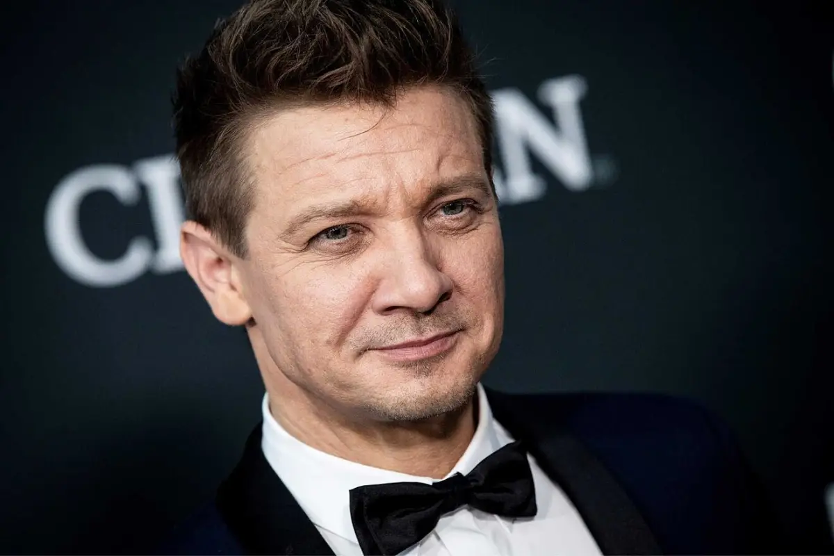 jeremy-renner-1.jpg, 