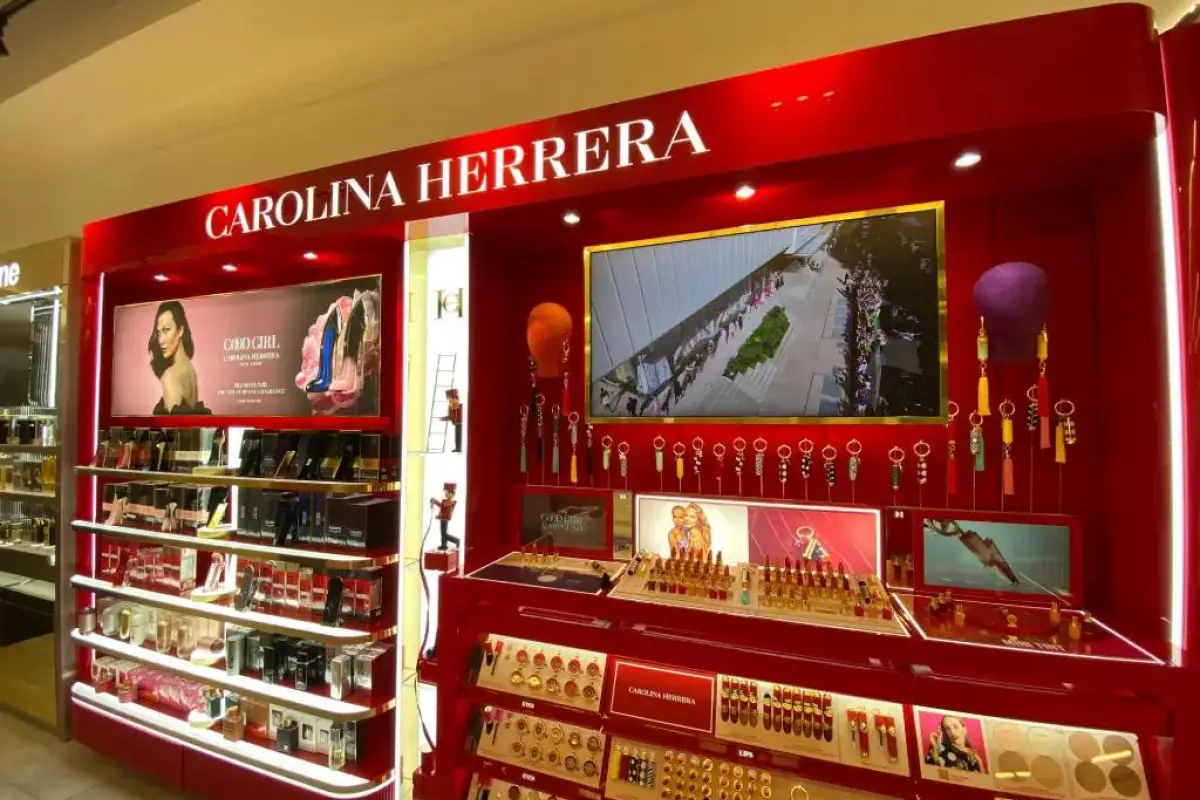 perfumerias-fetiche-inaugura-display-exclusivo-casa-carolina-herrera-guatemala-emisoras-unidas-3.webp, 