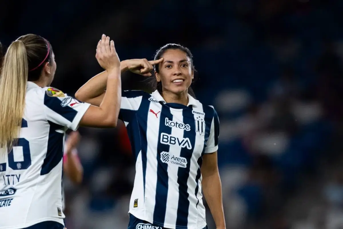 celebracion-ana-lucia-martinez.webp, 