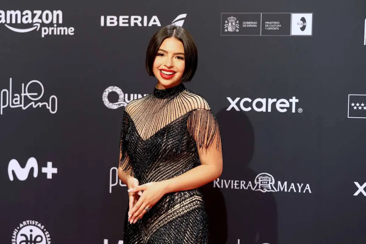 Angela-Aguilar.webp, 