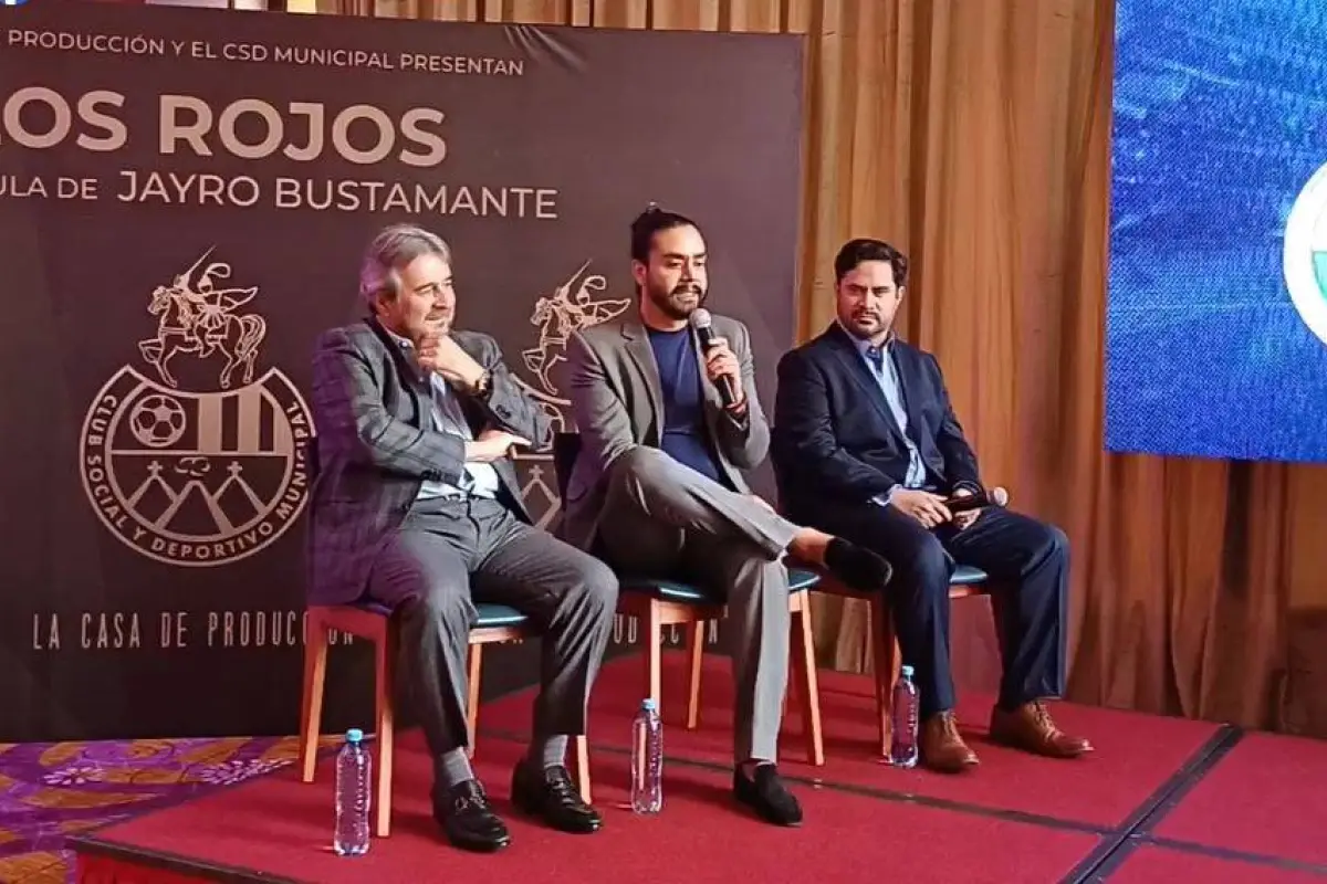 jayro-bustamante-dirigira-pelicula-los-rojos-municipal-noviembre-2024.webp, 