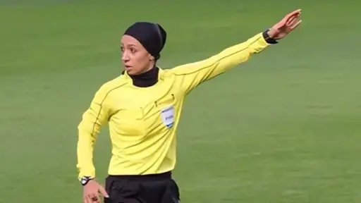 arbitra-mahsa-ghorbani-abandona-iran-tras-amenazas-diciembre-2024.webp ,