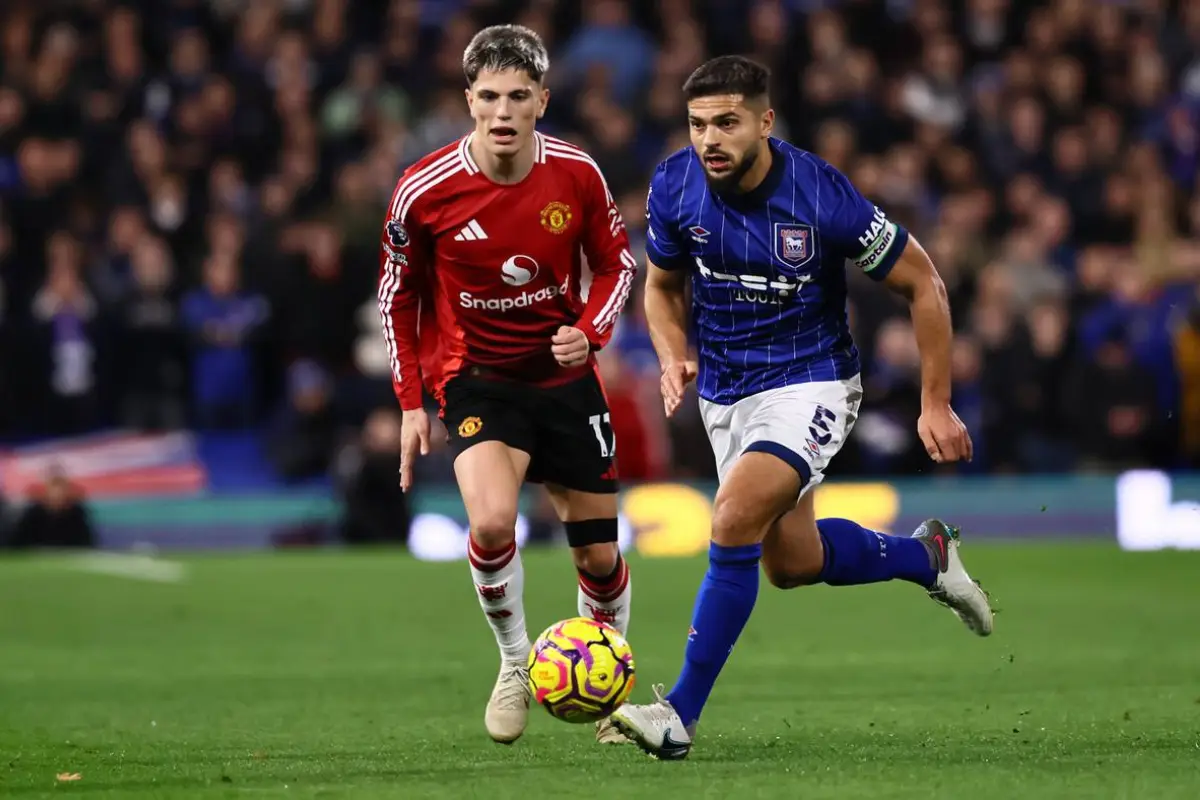 sam-morsy-capitan-ipswich-town.png, 