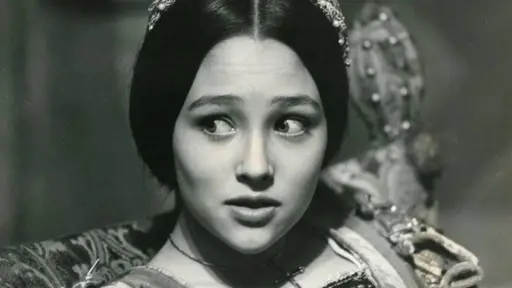 Olivia Hussey ,