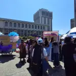 Cientos de mujeres se congregaron frente al Palacio Judicial para el 8M. ,Álex Meoño.