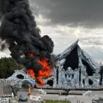 Tomorrowland ,Captura de pantalla