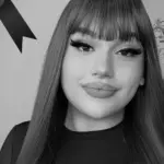 Kenmer Kenia ,Redes sociales