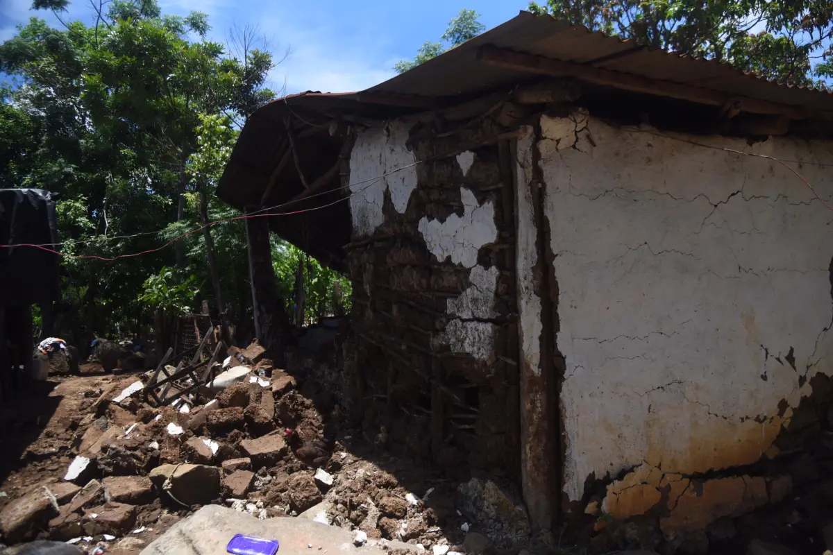 Una de las viviendas dañadas a consecuencia de los sismos en Comapa, Jutiapa., Omar Solís/Emisoras Unidas