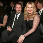 Kelly Clarkson ,Instagram