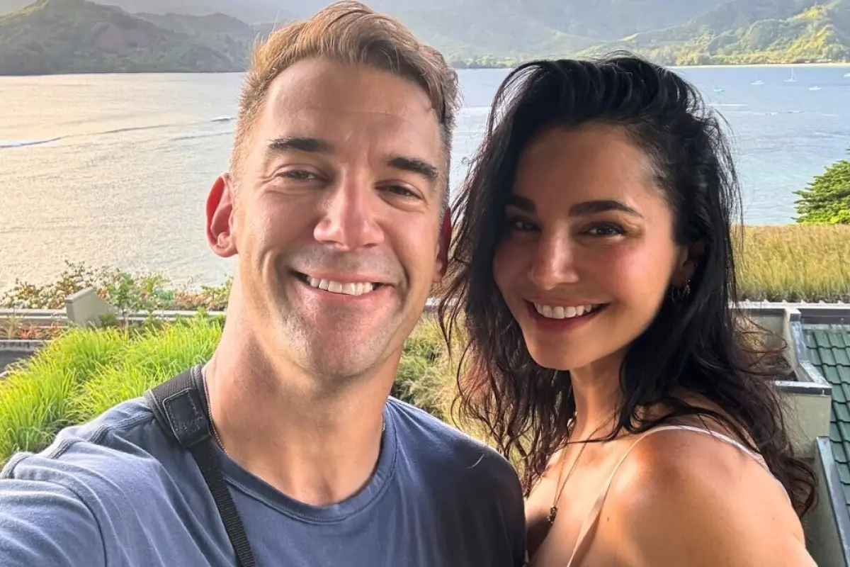 Martha Higareda Lewis Howes, Instagram