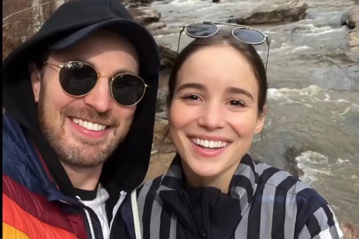 chris evans y alba baptista, Instagram