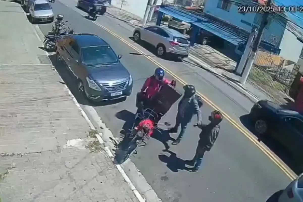 Asalto a repartidor. , Captura de pantalla video X.