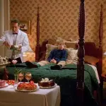 Mi pobre angelito 2 ,Facebook