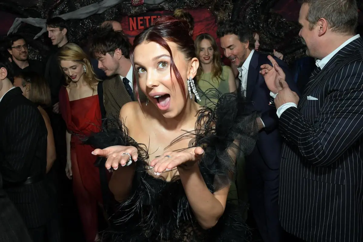 Stranger Things, Foto redes sociales 