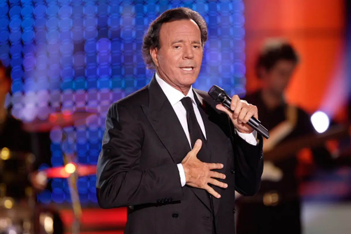 Julio Iglesias, Instagram