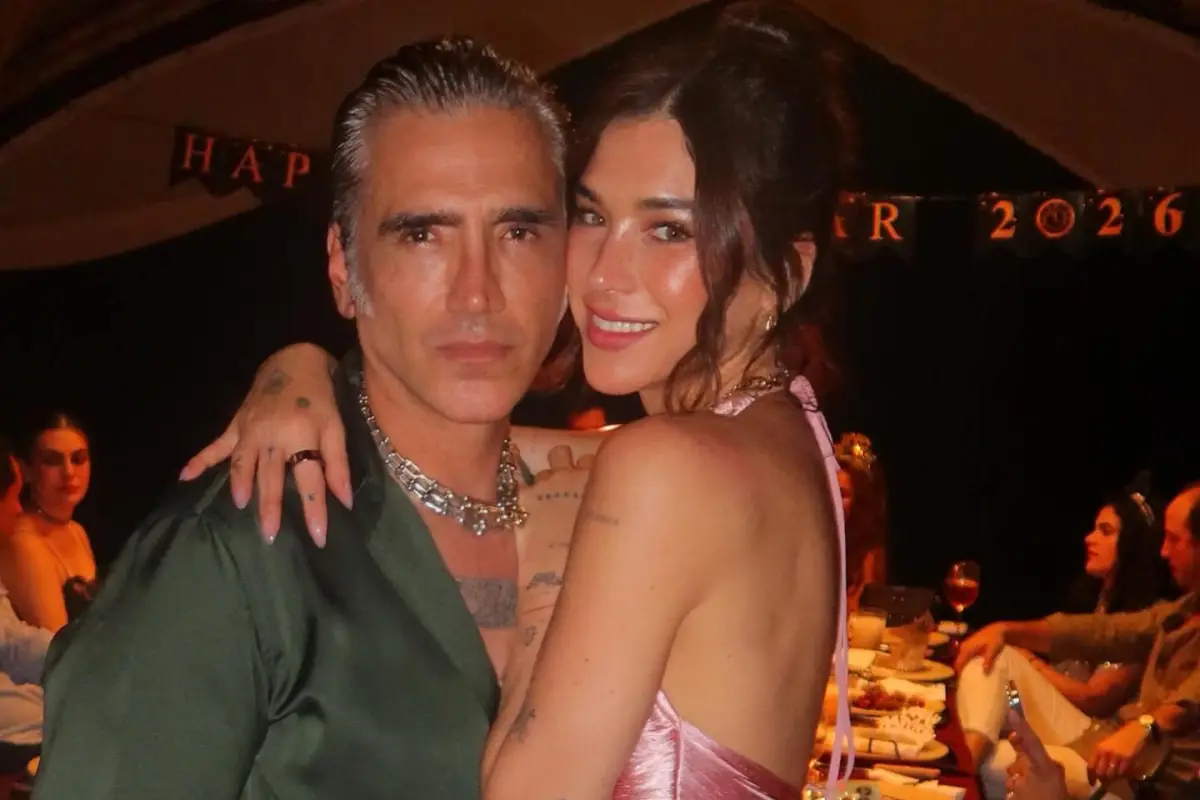 Alejandro Fernández, Redes sociales