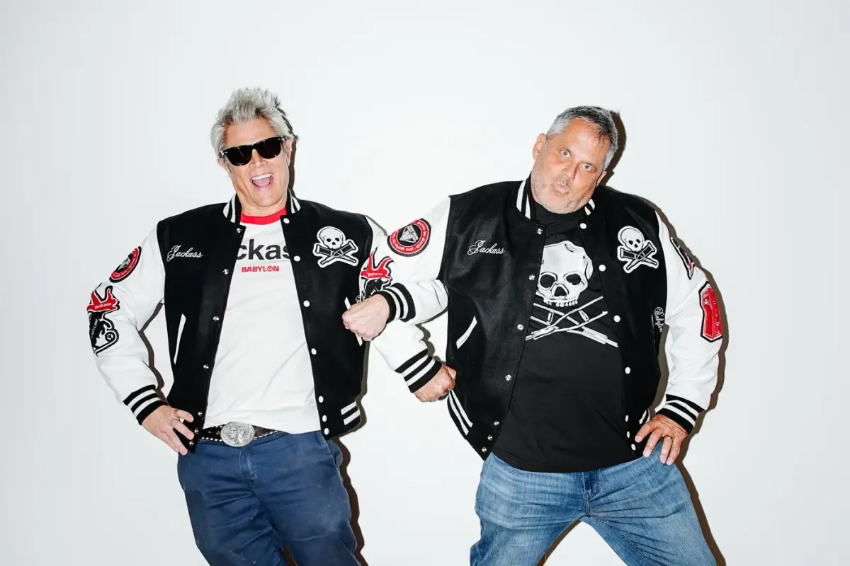 Johnny Knoxville Jackass , Redes sociales