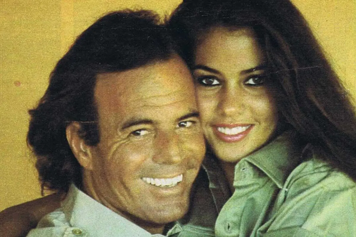 Vaitiare Hirshon y Julio Iglesias, Redes sociales