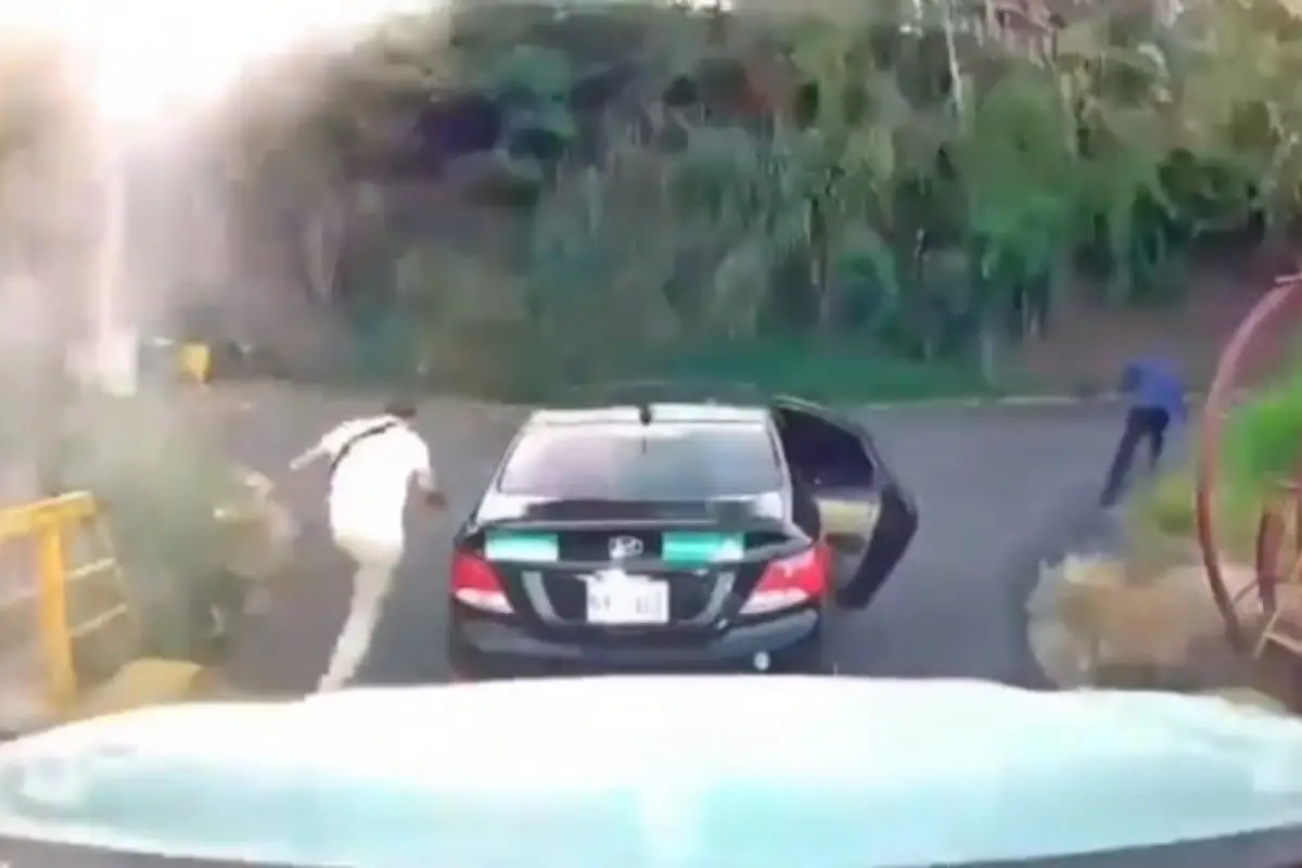 Video muestra cómo asaltantes son repelidos a balazos en Costa Rica, Captura de pantalla video de Facebook.