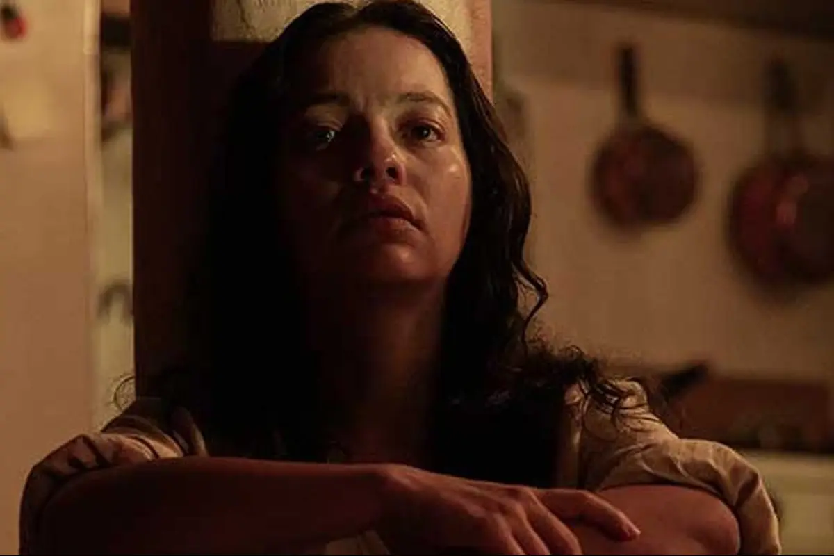 Aún es de noche en Caracas, Redes sociales