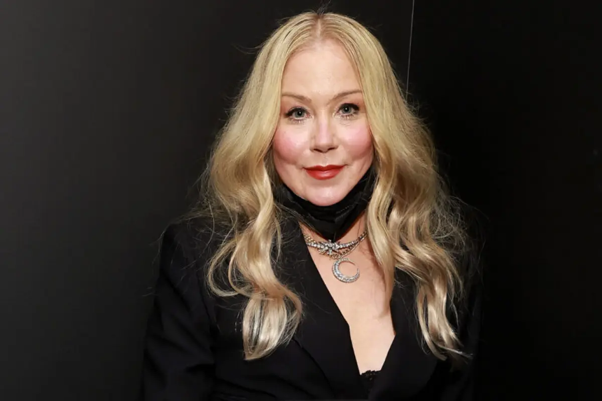 Christina Applegate , Redes sociales