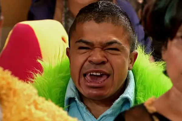 Fallece Abraham Pérez, actor que dio vida al Licenciado Cortillo en La Familia P. Luche ,Redes sociales