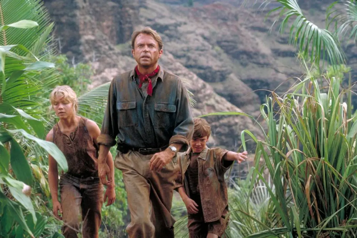 Sam Neill, Instagram