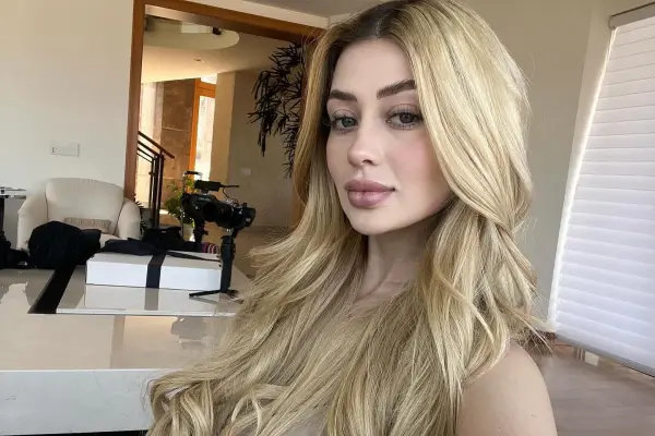 Valeria Márquez ,Redes sociales