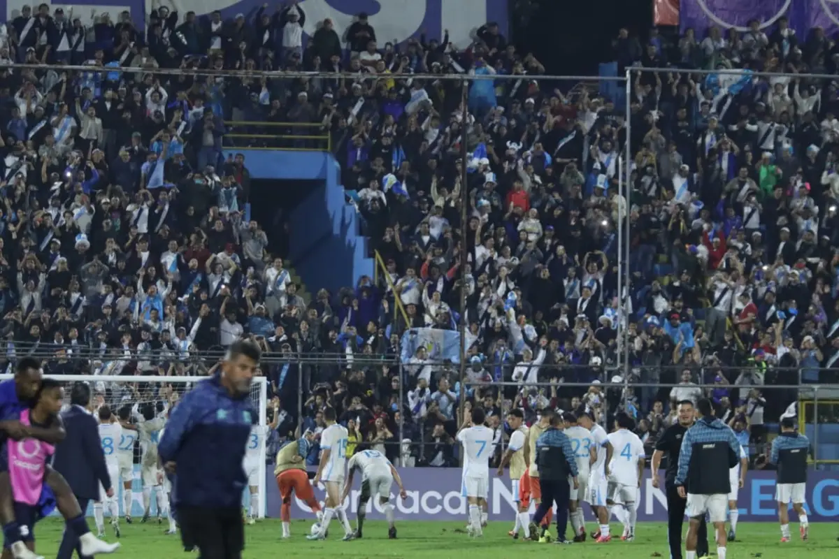 Afición de la Selección Nacional de Guatemala 